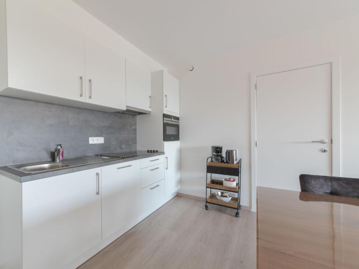Apartment Railway To The Beach By Interhome Blankenberge Extérieur photo