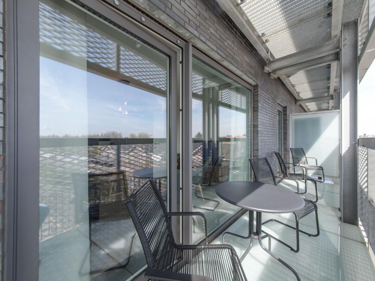 Apartment Railway To The Beach By Interhome Blankenberge Extérieur photo